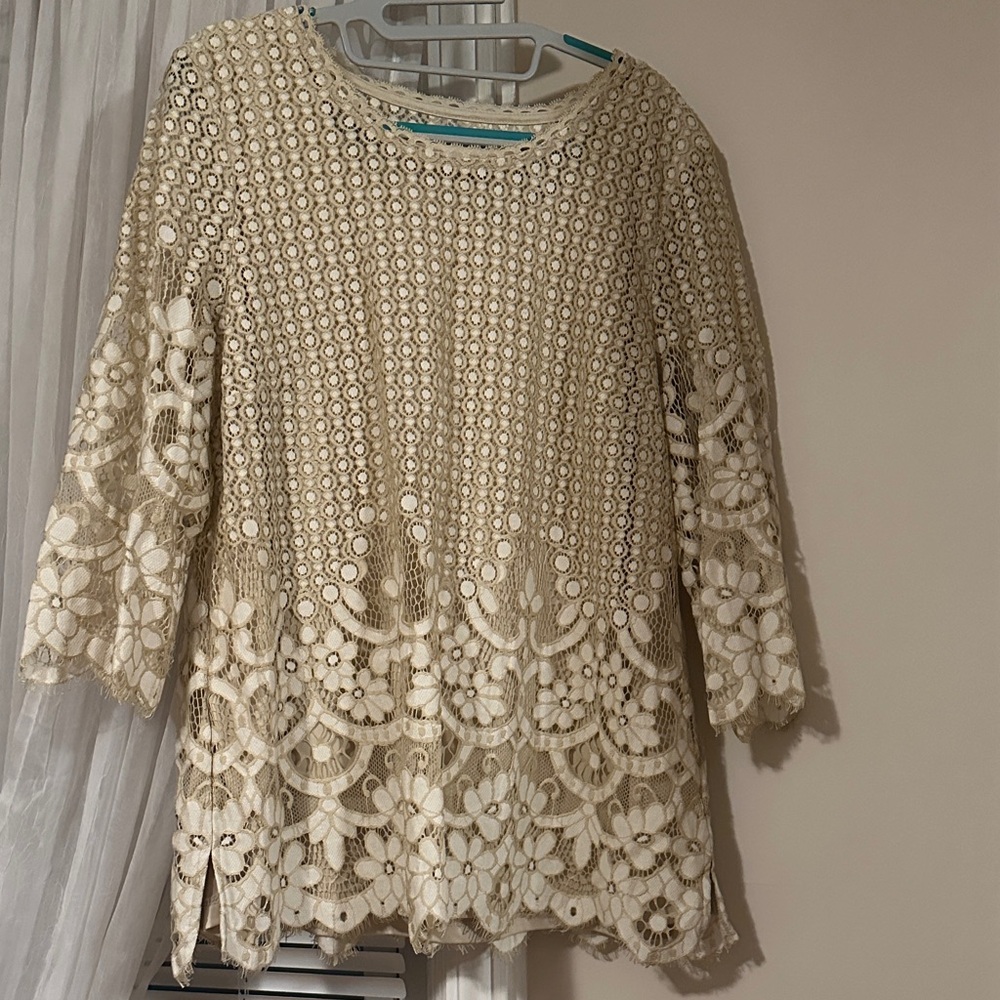 Isaac Mizrahi Cream Floral Lace Blouse